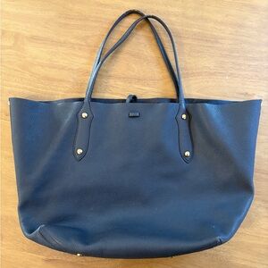 Elegant Black Leather Tote Bag